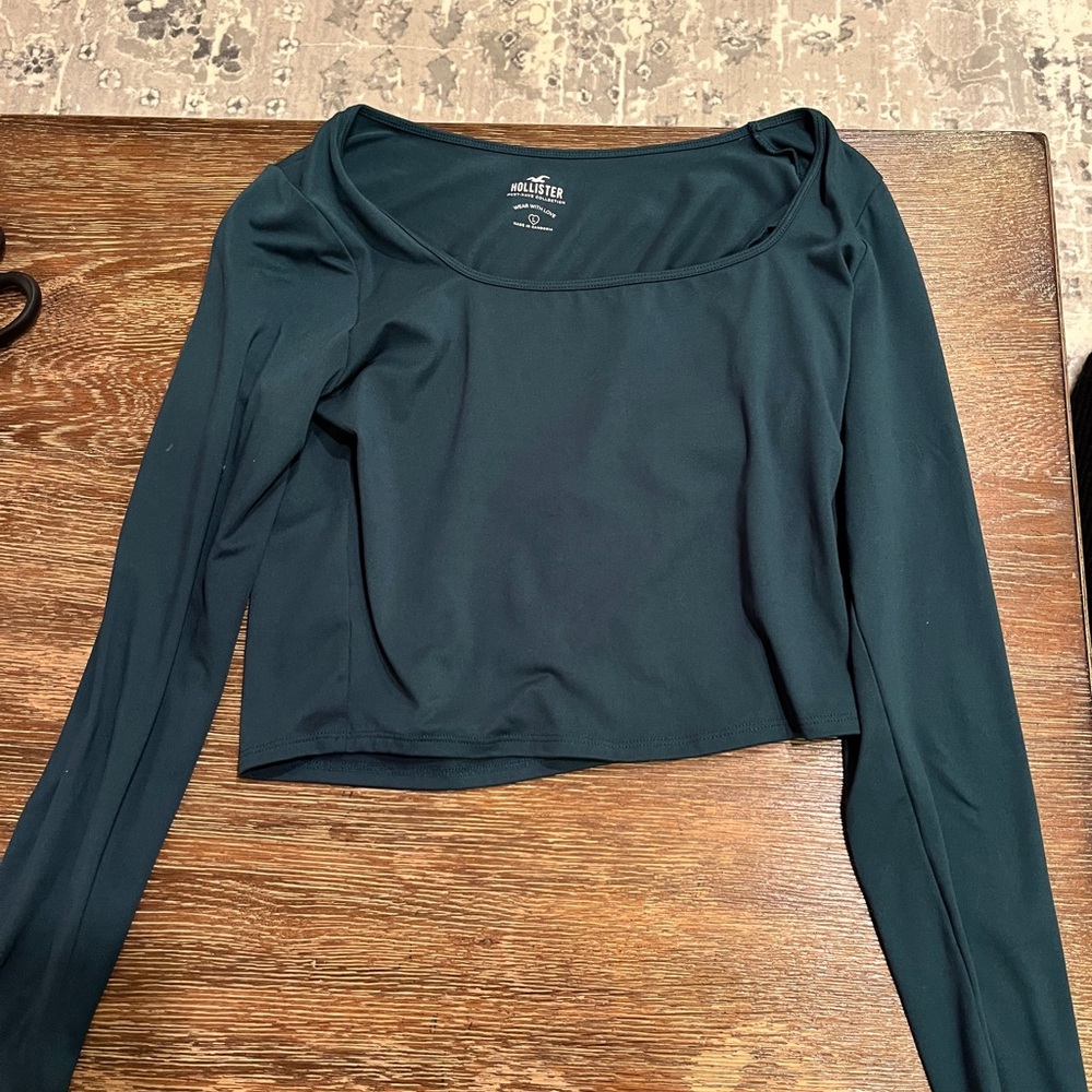 Hollister Women's Dark Green Long Sleeve Top